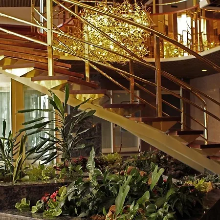 Hotel Dighton 4*