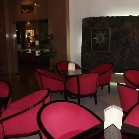 호텔 디그톤 올리베이라데아제메이스