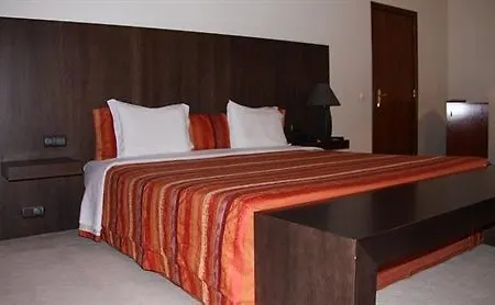 Dighton 4* Oliveira de Azemeis