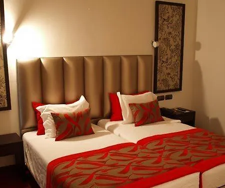 호텔 디그톤 올리베이라데아제메이스