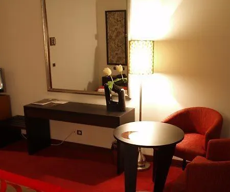 Hotel Dighton