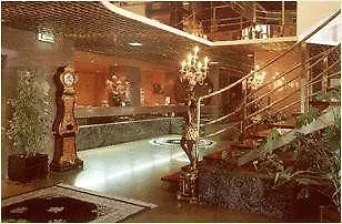 Dighton אוליביירה דה אזמיס