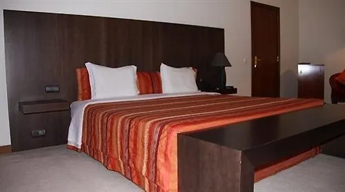 Dighton 4* Oliveira de Azeméis